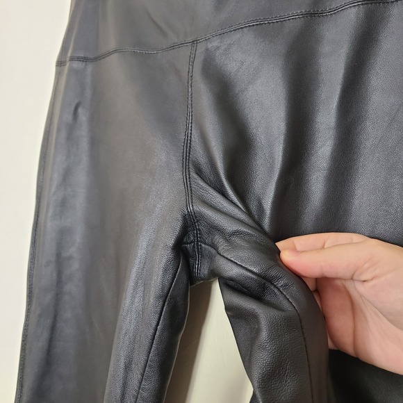 EXPRESS Black Leather Womens 9/10 Pants Biker Moto Rockstar Gf 90s Edgy Grunge - Picture 4 of 11